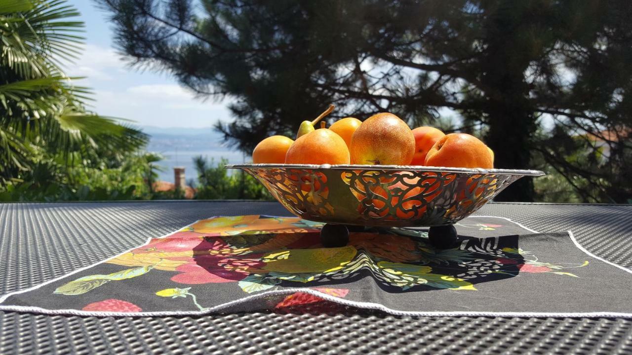 Josephine'S Garden Lägenhet Opatija Exteriör bild