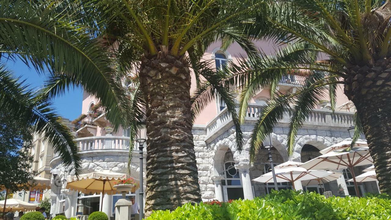 Josephine'S Garden Lägenhet Opatija Exteriör bild